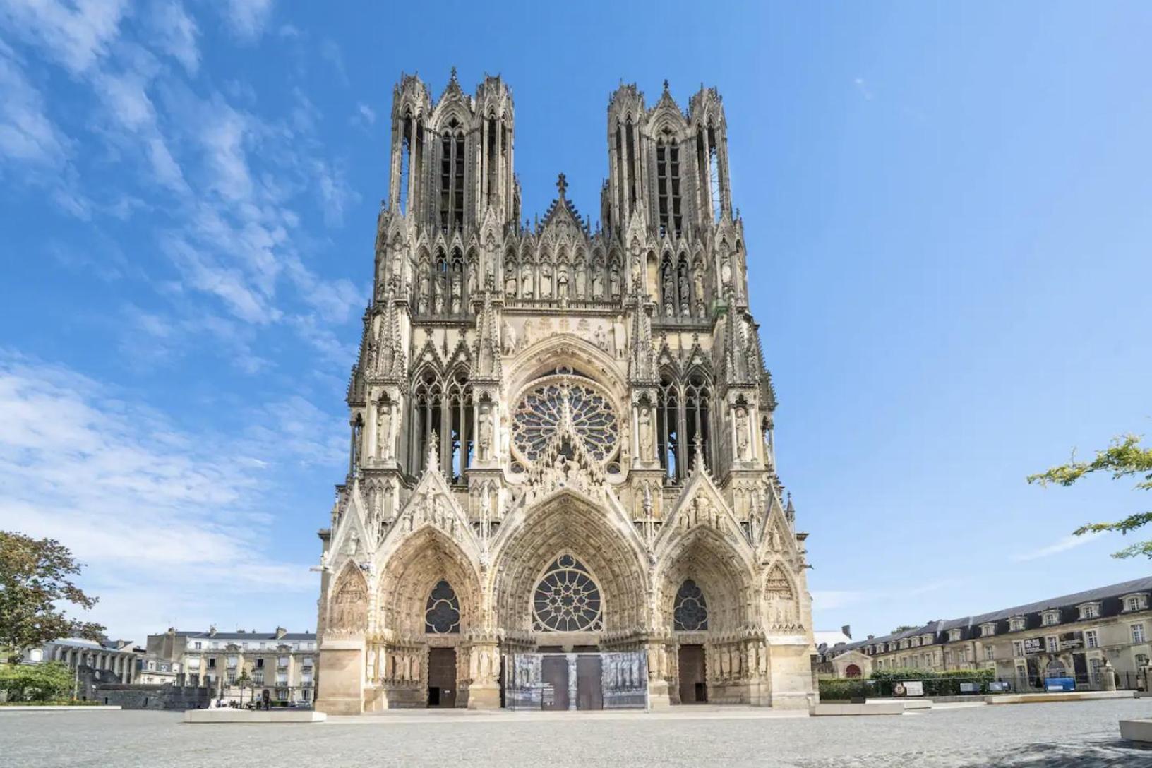 La Suite - Paisible Et A Deux Pas De La Gare Reims Dış mekan fotoğraf